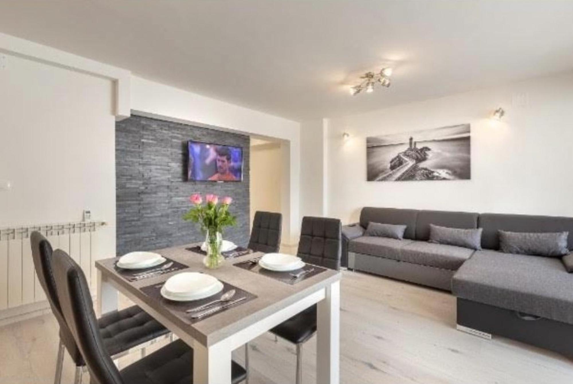 Newly Renovated App Goran Appartement Umag Buitenkant foto